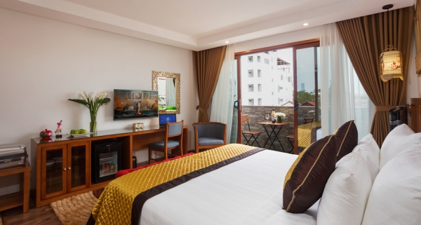 Golden Suite Double or Twin Balcony