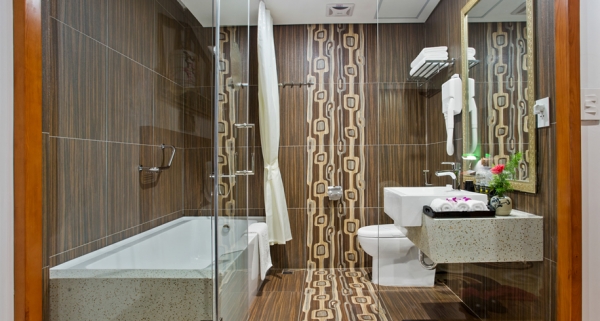 Golden Suite Double or Twin City View