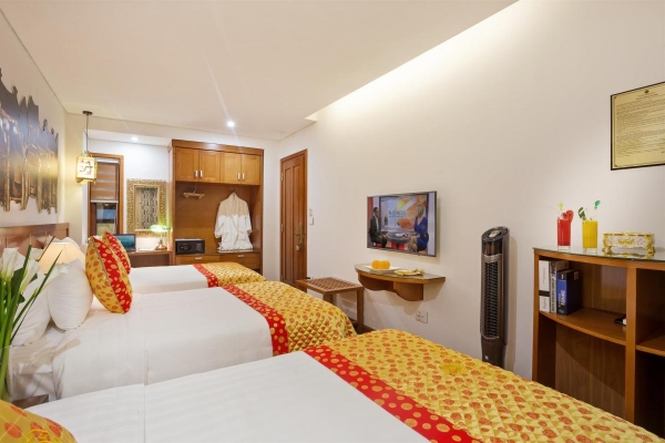 Deluxe Triple Room